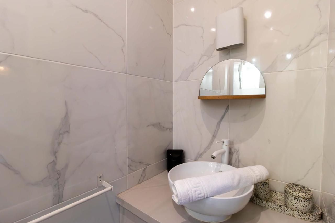 Apartment Center Of Paris By Studio Prestige Eksteriør billede
