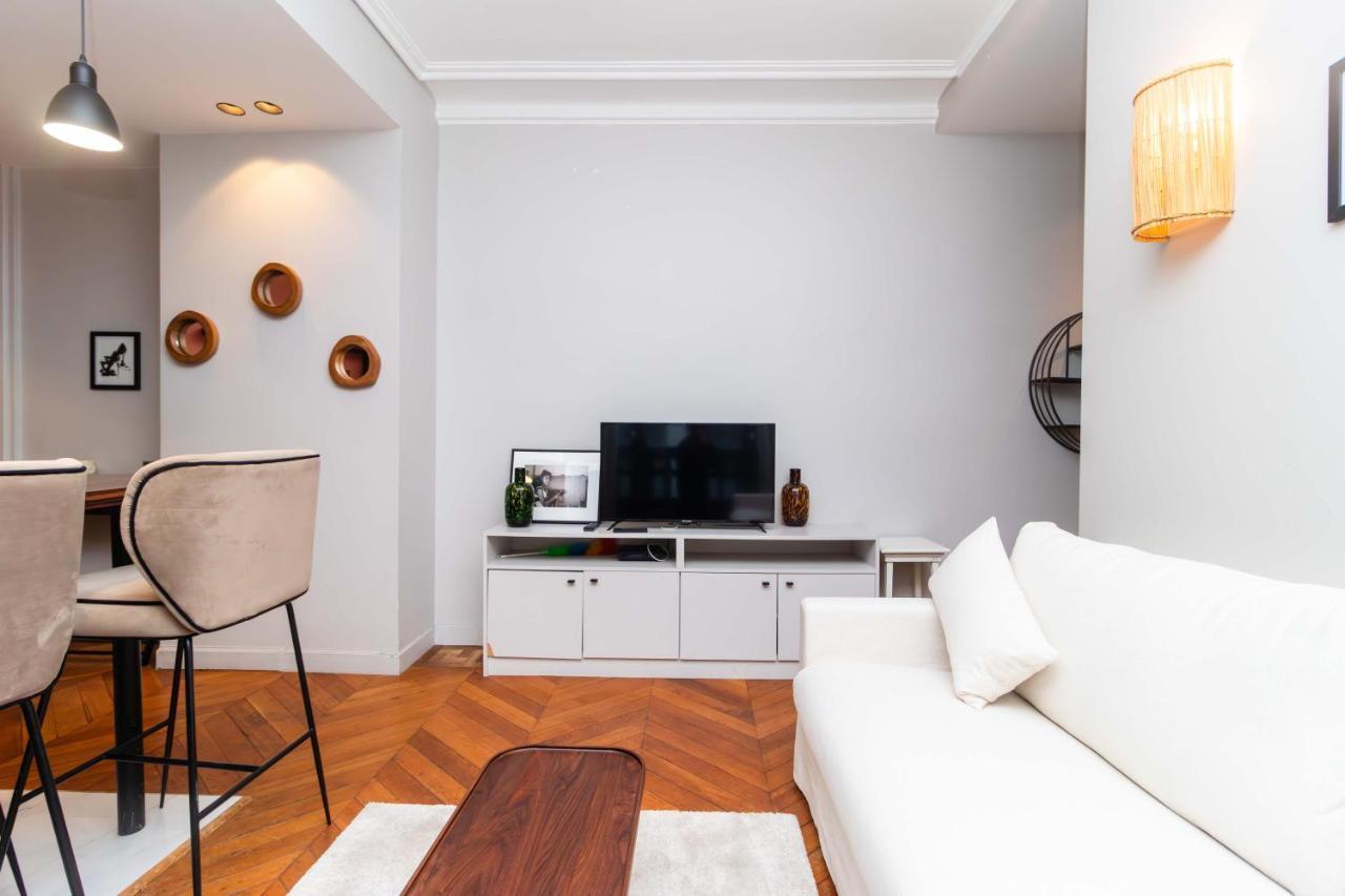 Apartment Center Of Paris By Studio Prestige Eksteriør billede